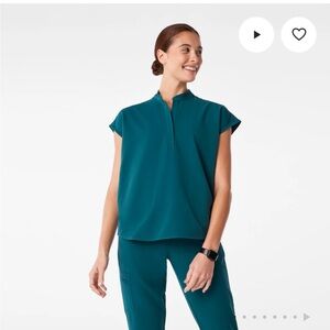 Figs Women’s Caribbean blue Rafaela scrub top